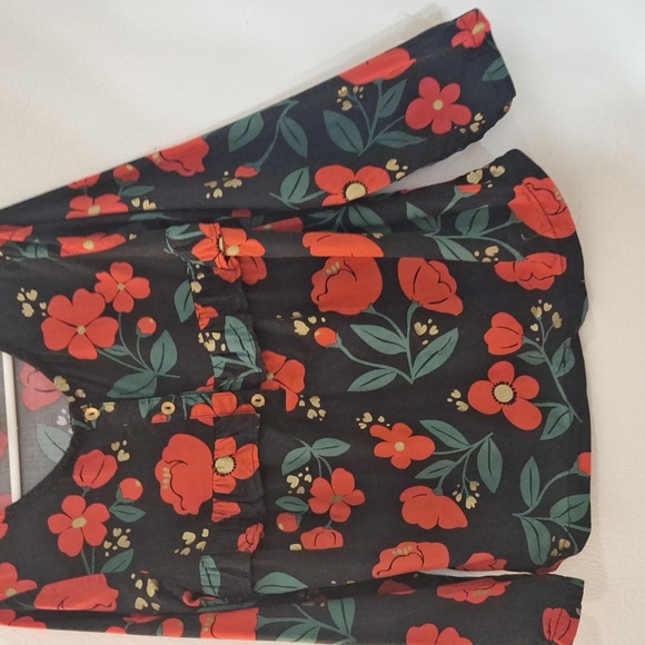 Girl's Black & Red long sleeved blouse - Picture 4 of 8